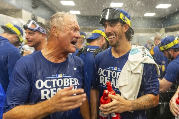 Royals playoff shirt clearance
